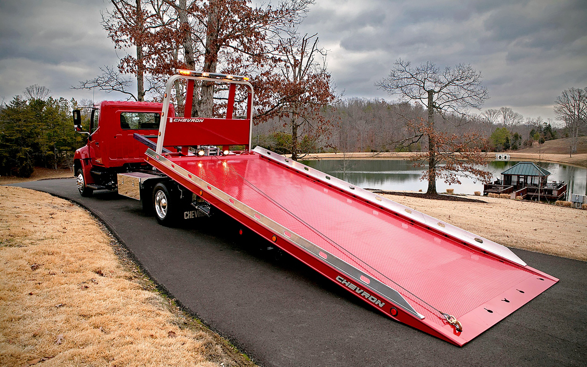 Фото эвакуатора в Слюдянке